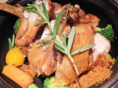 -春树下·树屋花房西餐厅(罍街AS1980店)