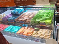 -HappyMiss花满楼·鲜花饼·鲜花茶·伴手礼(上海环球港店)