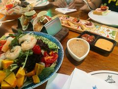 鲜虾牛油果沙拉-Famous肥猫墨西哥音乐餐吧(五棵松华熙LIVE店)