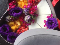 心念你鲜花千层礼盒-艾加柒克蛋糕茶歇甜品台(春熙路店)