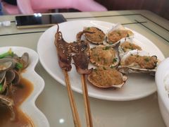 -覃记海鲜美食餐厅