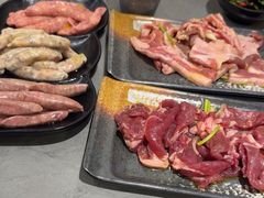 -啊美丽炭火烤肉(滑翔一店)