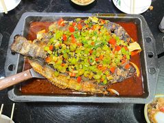 -江边城外烤全鱼(龙德广场店)