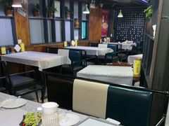 -云晓光头烧烤吧(盛夏店)