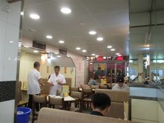 -新华茶餐厅