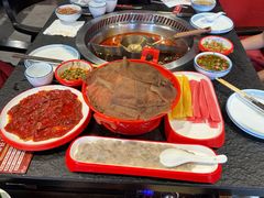 -醉董牛川派鲜肉自选火锅(烟台店)