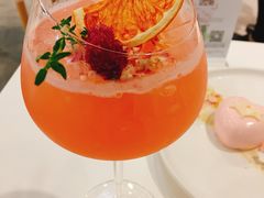 蝴蝶吻 海苔肉松脆脆戚风 蜜桃红柚苏打 拿铁-风甜日暖·星座主题甜点(东二环泰禾店)