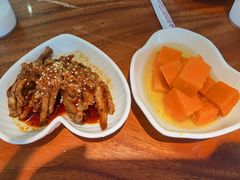 辣卤鸡爪-马头巷·食景园(苏州总店)