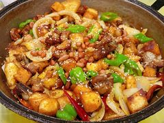 -老钟家烤羊排·敦伊阁清真餐厅胡羊焖饼