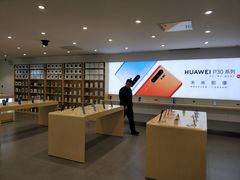 -华为授权体验店(万航渡路)