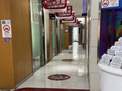 -雅悦齿科(顾村公园店)