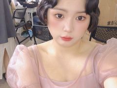 -金夫人化妆摄影职业培训学校