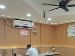 -叶伟胡辣壳面(两路口店)