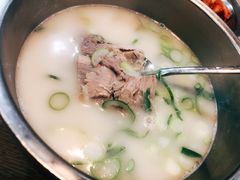 -神仙雪浓汤(明洞店)