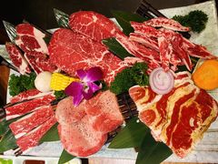 -明洞阿姨·韩式酱蟹烤肉·创意料理(三元桥店)