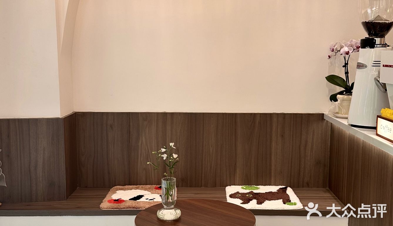 一家社区里的小咖啡店☕️