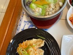 骨汤面筋烩丝瓜-东方饺子王(大屯路店)