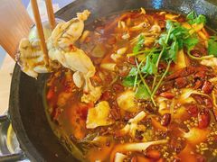-鸿顺老铁锅美蛙鱼府(解放碑店)