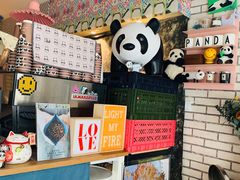 -熊猫一间店欧式奶茶铺