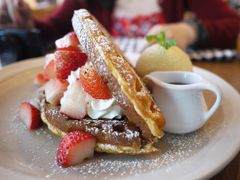 -ROAST coffee & eatery