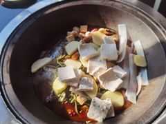 -北京龙庆四季香农家饭庄·灶台鱼·碳烤虹鳟鱼(龙庆峡店)