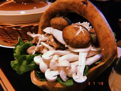 -捞神汤物料理(正大广场店)