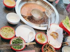 -醉董牛川派鲜肉自选火锅(烟台店)