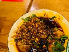 -拈签一笑黄牛肉辣卤串串