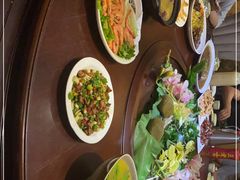 -醉美云南·云南菜主题餐厅(昆明站北京路双龙商场店)
