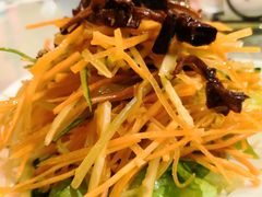 -香巴拉云南餐厅(华莱坞店)