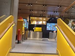 -麦当劳(龙洞店)
