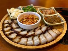 韩式菜包肉-老朴饭店(邮政街总店)