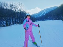 -亚布力新体委滑雪场