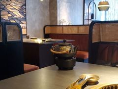 -铭牛烧肉·和牛海鲜自助(高新月牙湖店)