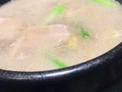 -猪啊牛呀羊啊铜盘烤肉(正大广场店)