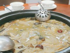 -菌之家·专业纯野生菌火锅·特色炒菌