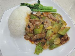 凉瓜牛肉饭-明园茶餐厅(沙头角店)