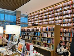 -茑屋书店(天目里店)