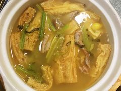 腐竹白果猪肚煲-梓程海鲜大酒家