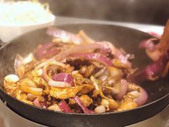 -胡须佬鸡煲四季火锅店(石厦西村直营店)