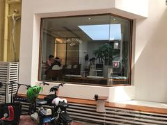 -Line 咖啡(石厦花园店)