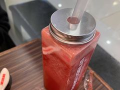西瓜汁-胖哥俩肉蟹煲(湖滨银泰in77店)