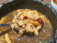 -蘑界·野生菌火锅(深业上城店)