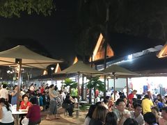 -纽顿熟食中心
