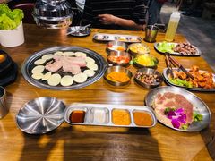 -·缸桶屋·韩式牛肋条自助烤肉(西湖D11店)