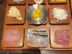 -银米·云南传统过桥米线(双廊黑金冠店)