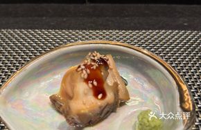 Braised Abalone in Sauce