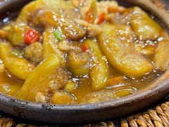 咸鱼鸡粒茄子煲-熠盛粤味(永康路店)