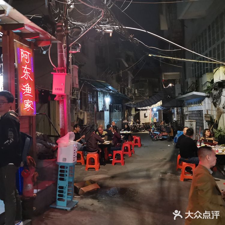 厦门旅游｜本地土排档，在沙坡尾进个前三没问题！