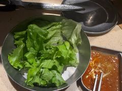 -蚂蚁洞·烤肉大营地(上海静安大悦城店)